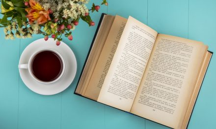 Σ’ ελευθερωσε απ’ τον αιωνιο θανατο. Ειναι λιγο;
