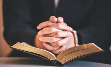 Το κατηγορητηριο μας καρφωθηκε στο Σταυρο
